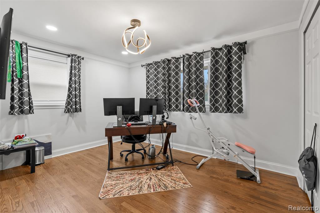 6771 Sunset Street, Garden City, MI — Photo 10