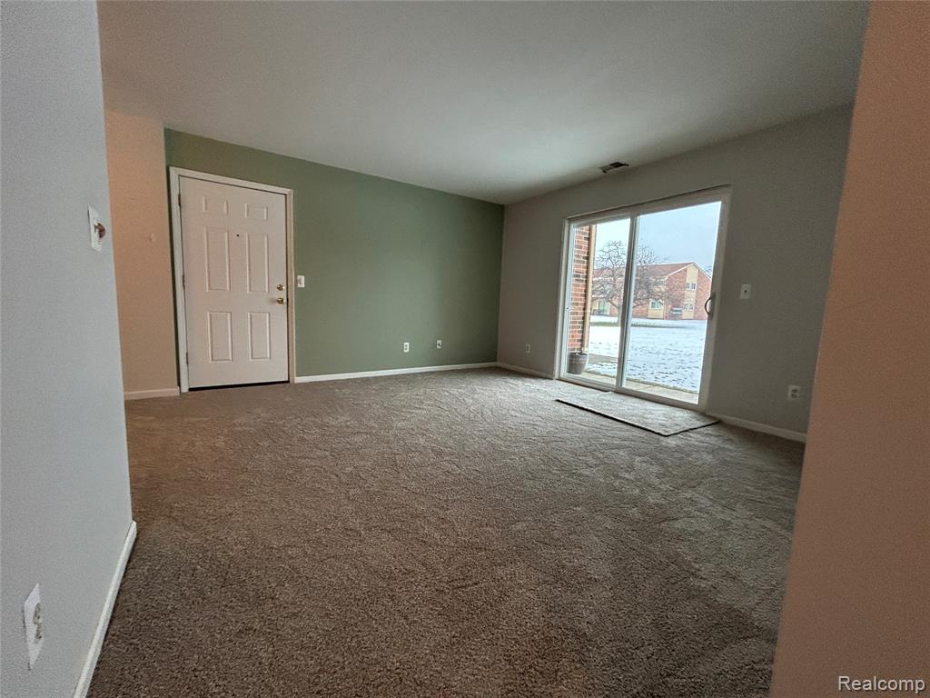 34650 Clarkson Drive W, 43, Fraser, MI 48026 — Photo 16