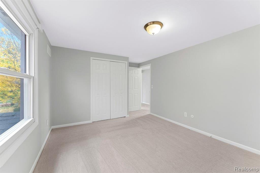 42275 CHATTERTON Court, Northville, MI 48168 — Photo 30