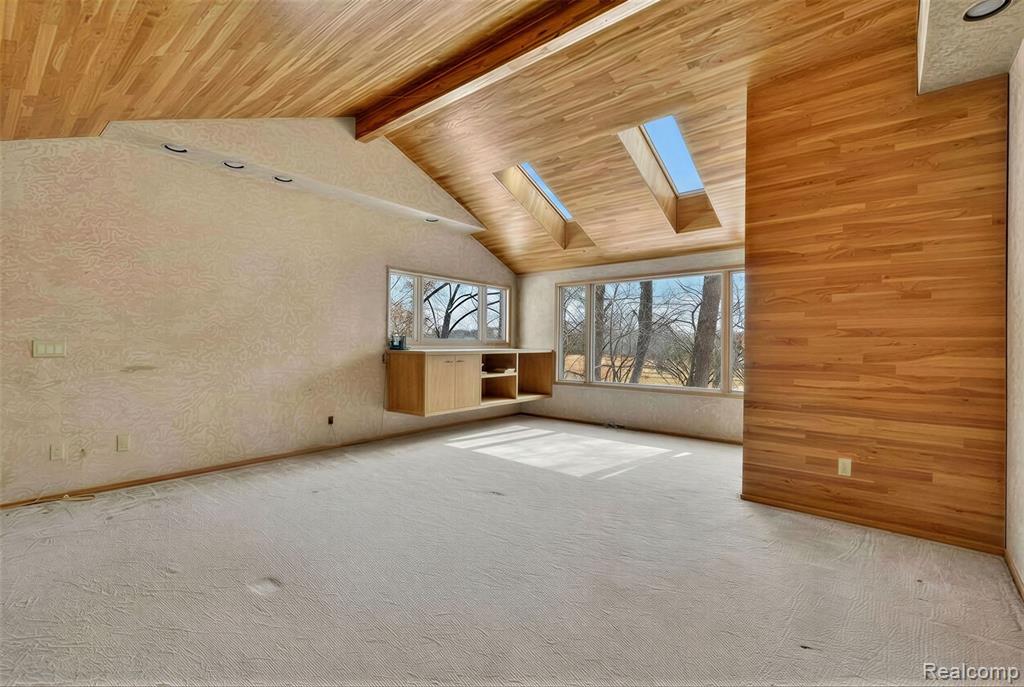 2551 Patterson Lake Road, Pinckney, MI 48169 — Photo 47