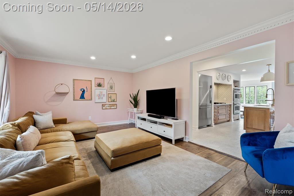 7035 Ten Hill Road, West Bloomfield, MI — Photo 7