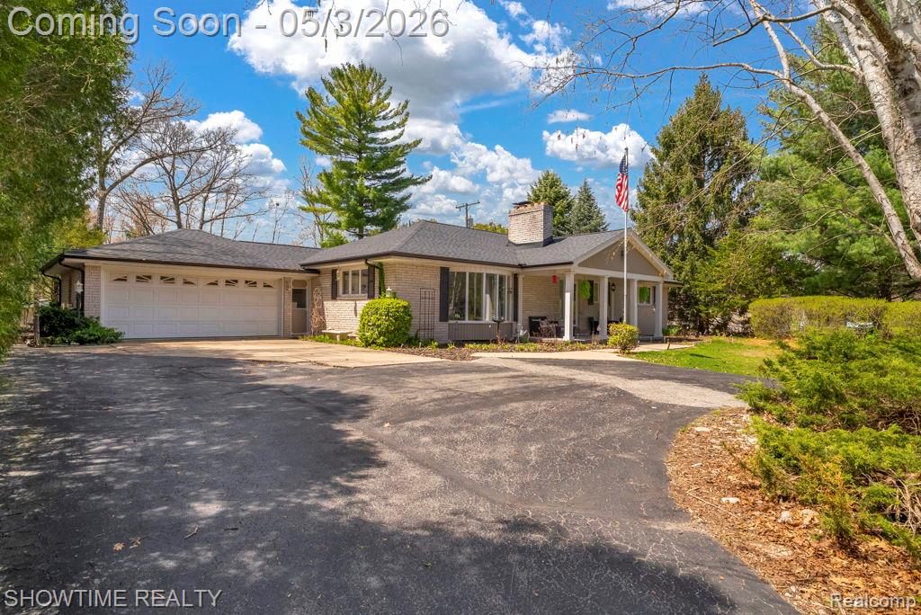5211 Lakeshore Road, Fort Gratiot, MI 48059 — Photo 12