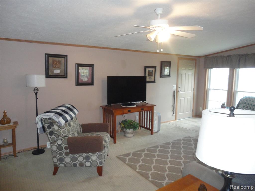 1092 Cameron Circle, Monroe, MI 48161 — Photo 7