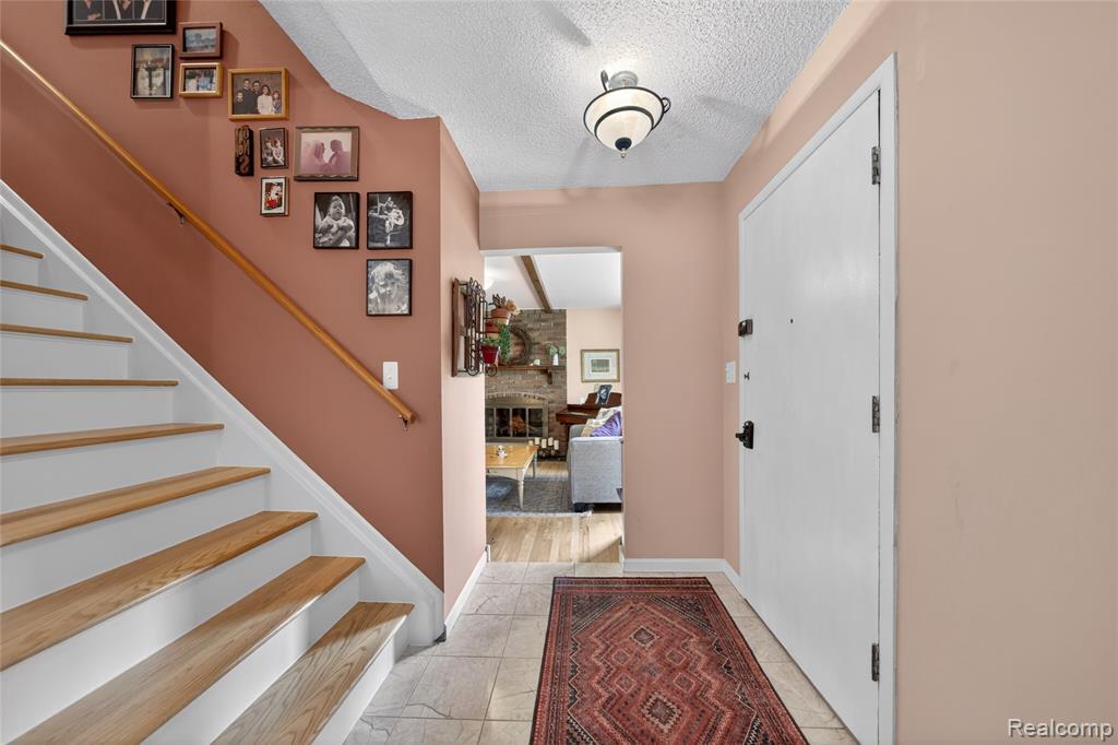3560 Beach Road, Troy, MI 48084 — Photo 6