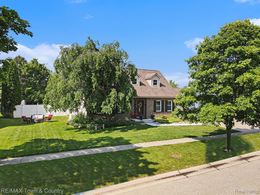 813 Birchwood Drive, Flushing, MI 48433 — Photo 63