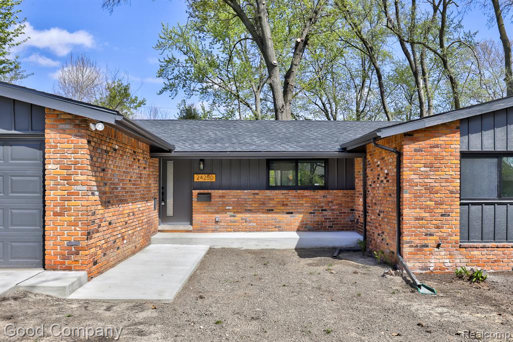 24250 Majestic Street, Oak Park, MI 48237 — Photo 62