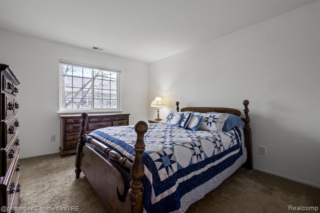 23414 Middlebelt Road, Farmington Hills, MI 48336 — Photo 15
