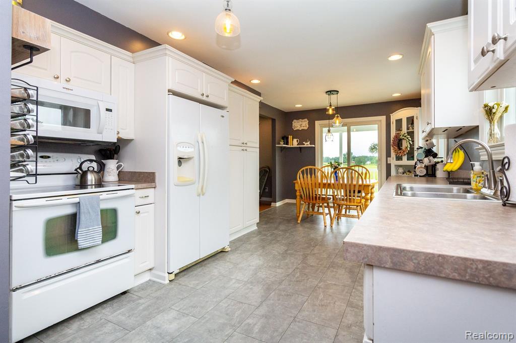 4752 Cemetery Road, Kingston, MI 48741 — Photo 9