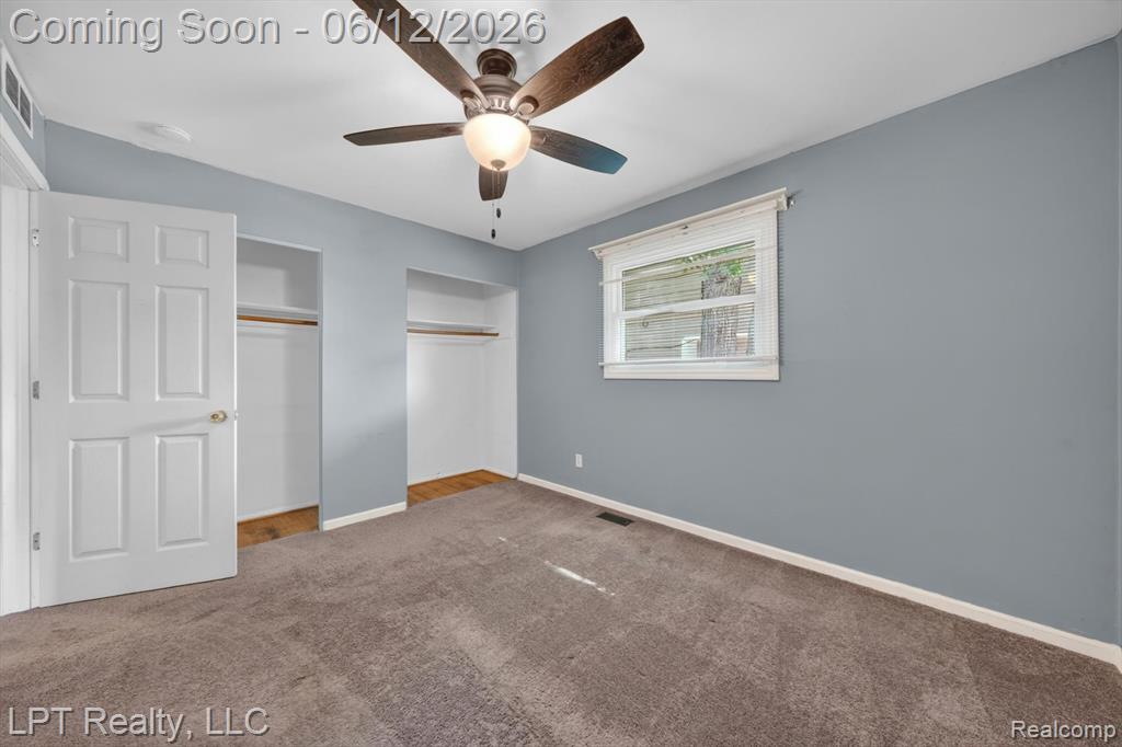 806 E Barrett Avenue, Madison Heights, MI 48071 — Photo 26