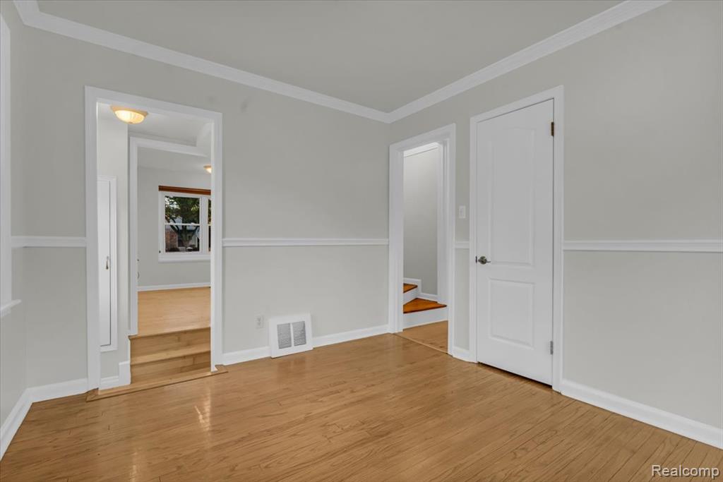 912 Woodsboro Drive, Royal Oak, MI 48067 — Photo 13