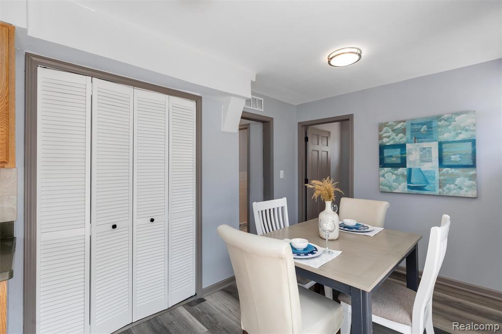 24921 Lexington Avenue, Eastpointe, MI 48021 — Photo 18