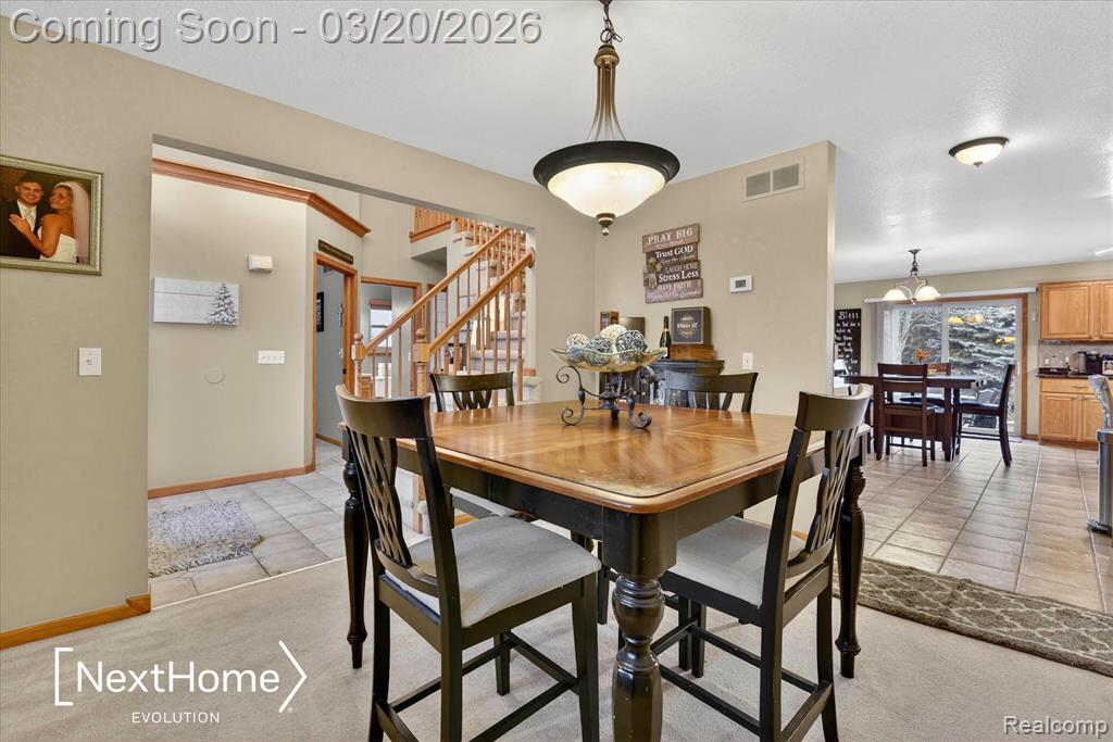 27078 Brookview Court, Flat Rock, MI 48134 — Photo 7