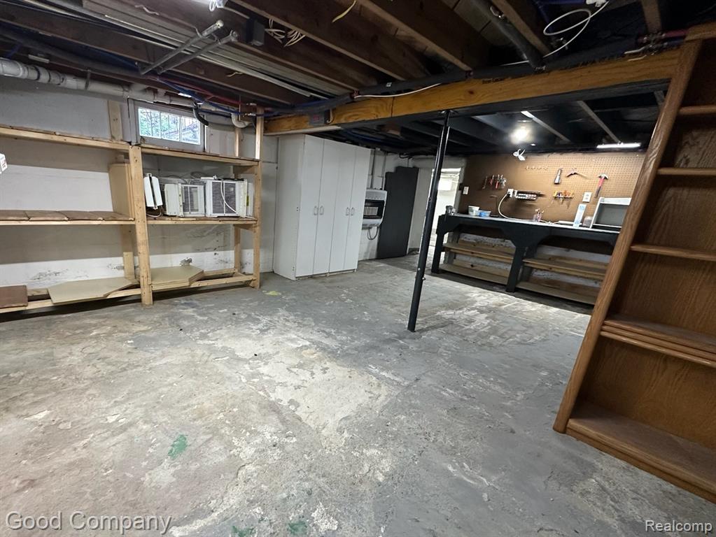 720 W Commerce Road, Commerce Twp, MI 48382 — Photo 15