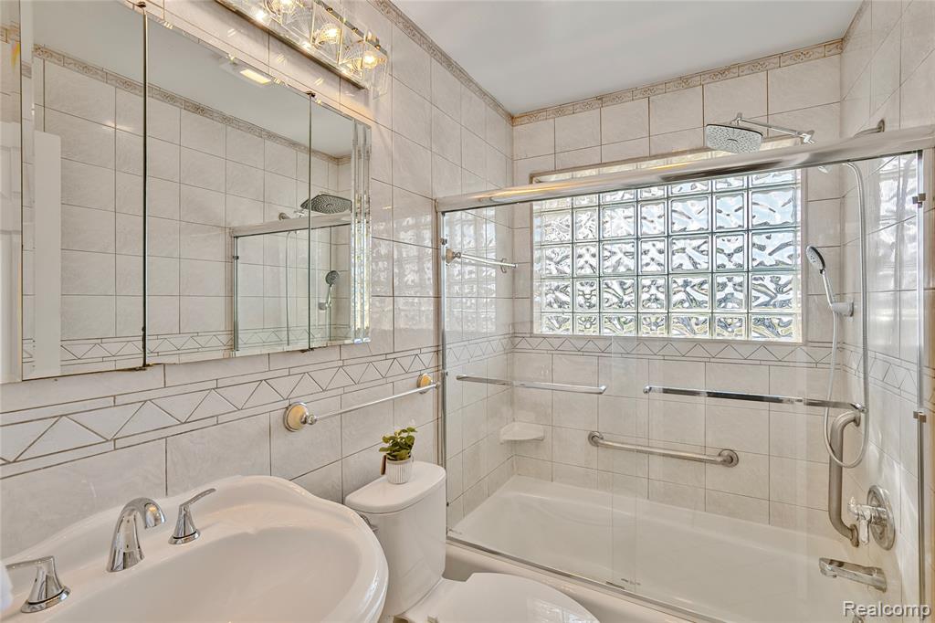 4971 Julius Boulevard, Westland, MI 48186 — Photo 15