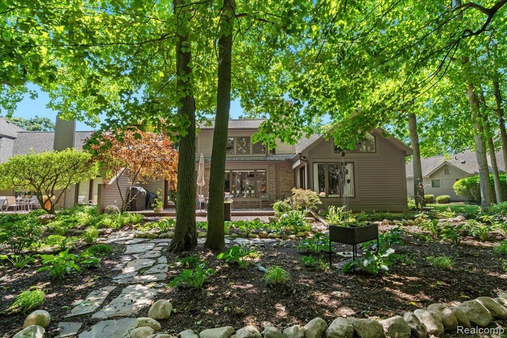 4596 COTTONWOOD Drive, Ann Arbor, MI 48108 — Photo 28
