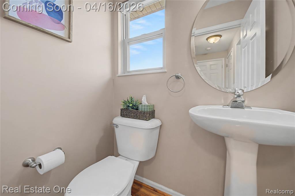 439 Brentwood Drive, Pinckney, MI 48169 — Photo 17