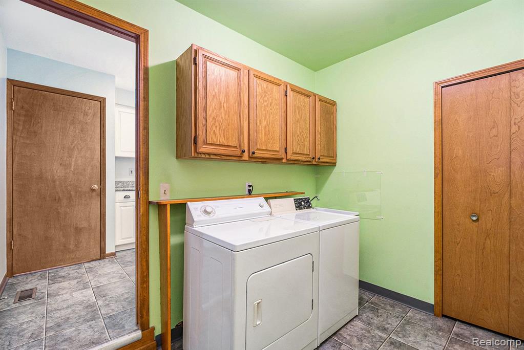 49593 LAUREL HEIGHTS Court, 87, Shelby Twp, MI 48315 — Photo 19