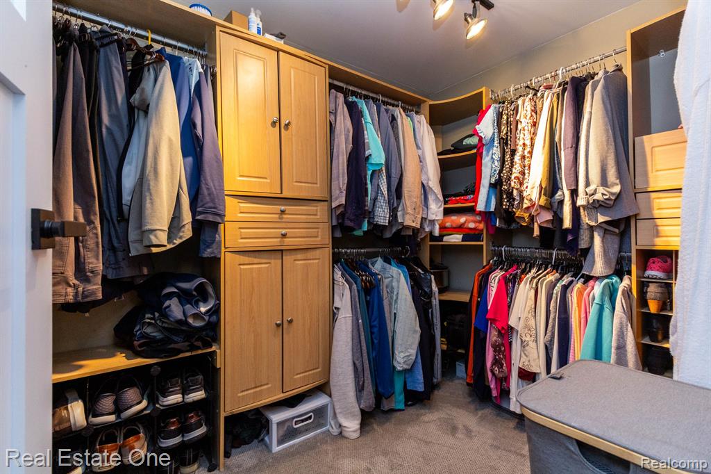 60608 S LYON Trail, South Lyon, MI 48178 — Photo 23