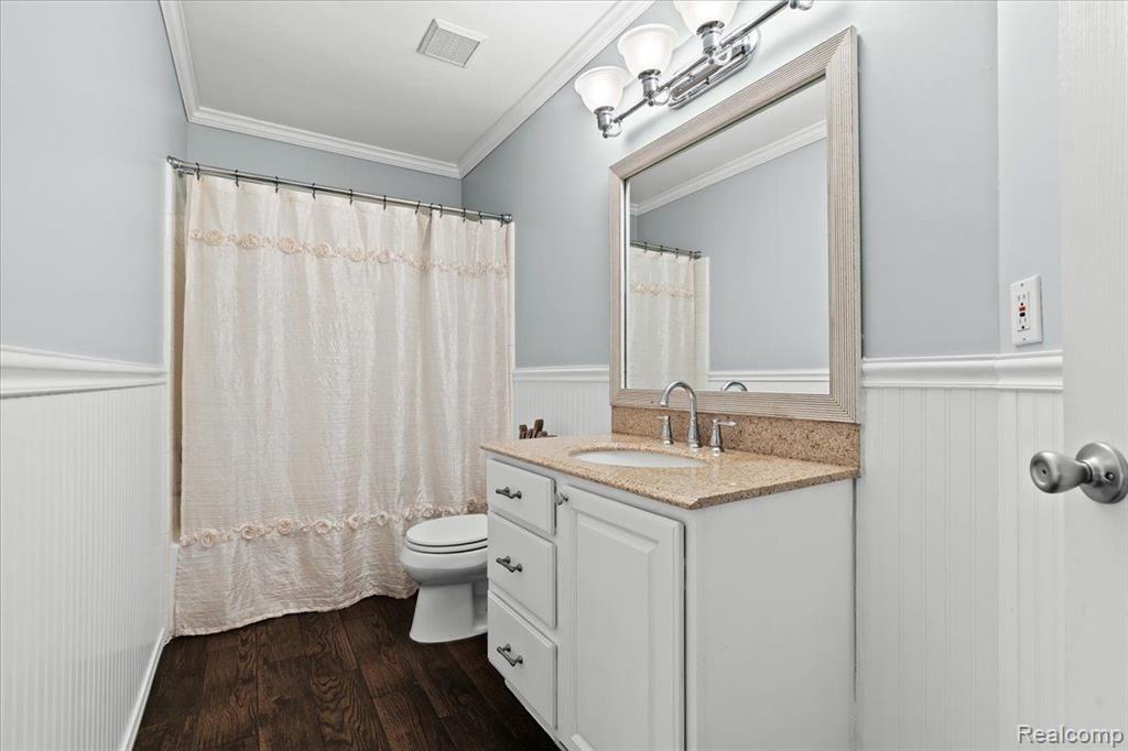 42586 WATERFORD Road, Northville, MI 48168 — Photo 30