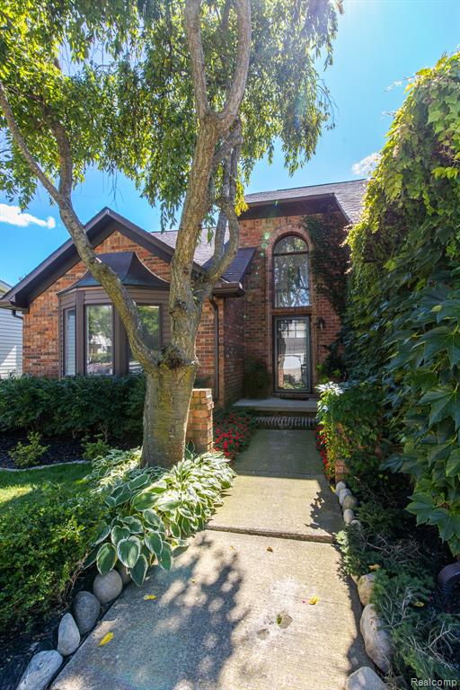 48 Rosemary Street, Lapeer, MI 48446 — Photo 4