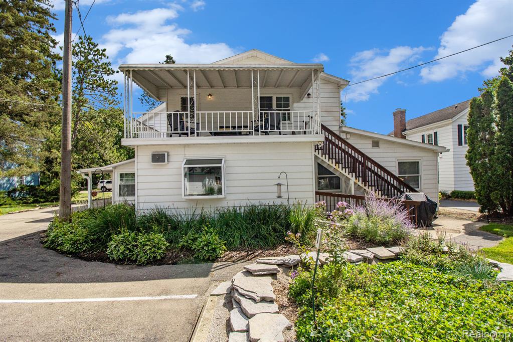 155 N Main Street, Clarkston, MI, 00000