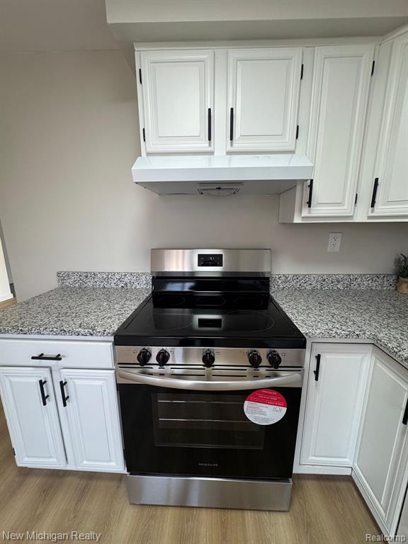 5390 BROBECK Street, Flint, MI 48532 — Photo 10