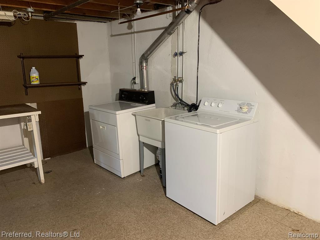 41552 Bedford Drive, Canton, MI 48187 — Photo 25