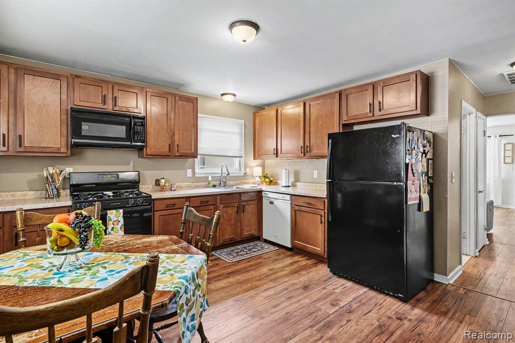 17623 Tennyson Street, Roseville, MI 48066 — Photo 8