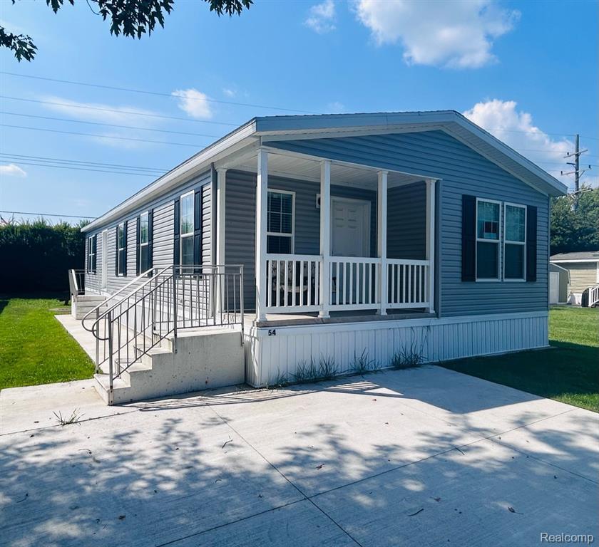 6103 LAKESHORE #54 Road, Lexington, MI 48450 — front exterior