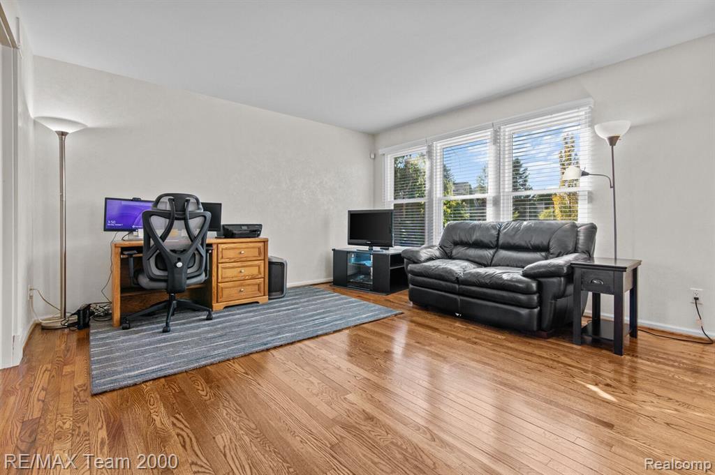4717 POND Run, Canton, MI 48188 — Photo 13