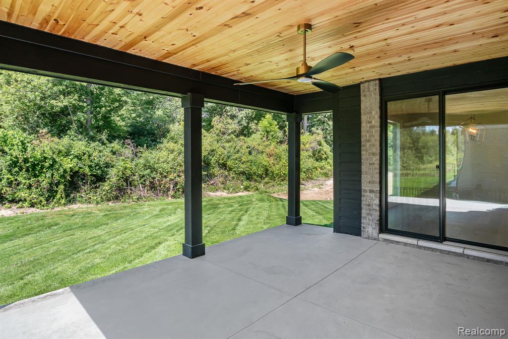 57325 Meadowridge Drive, Washington, MI — Photo 53