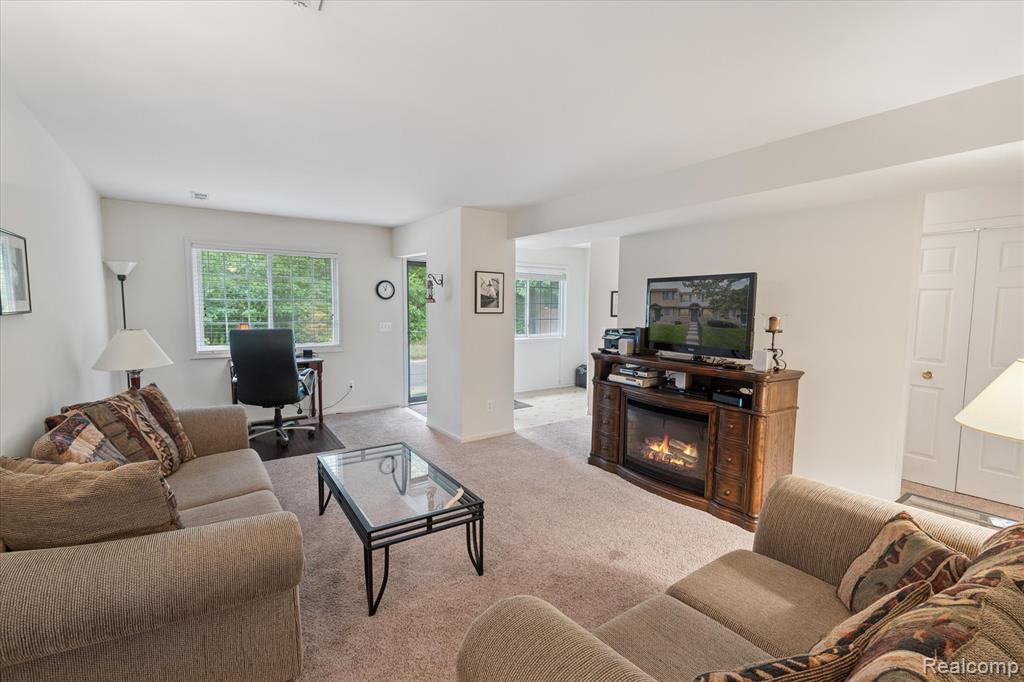 16437 Terrace Village Drive, Taylor, MI 48180 — Photo 4