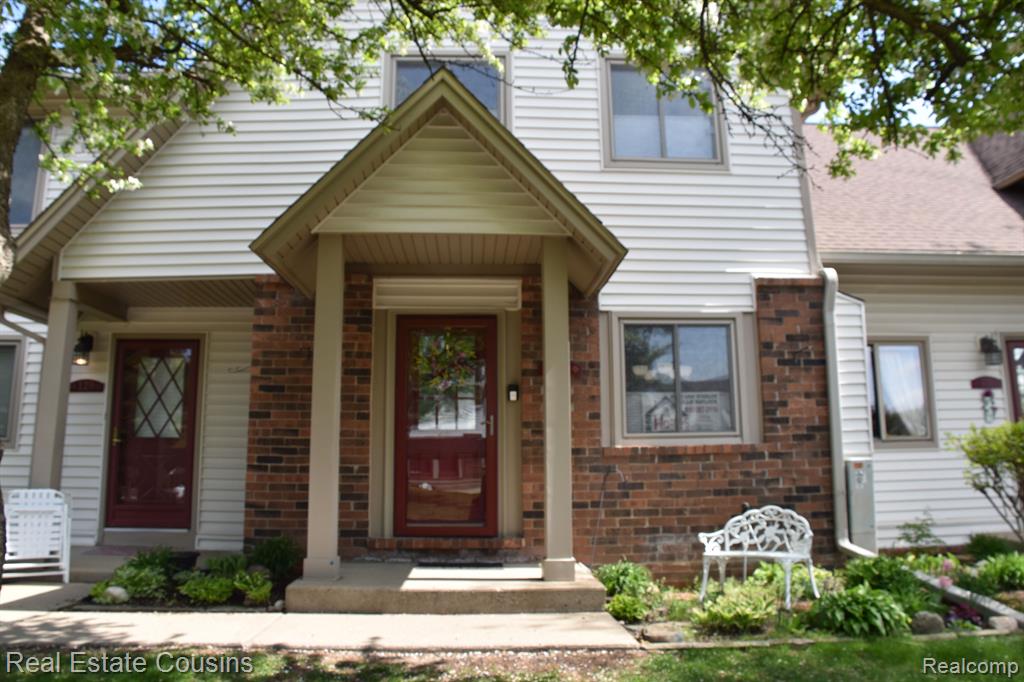 7230 BLUEWATER Drive, 130, Clarkston, MI 48348 — front exterior