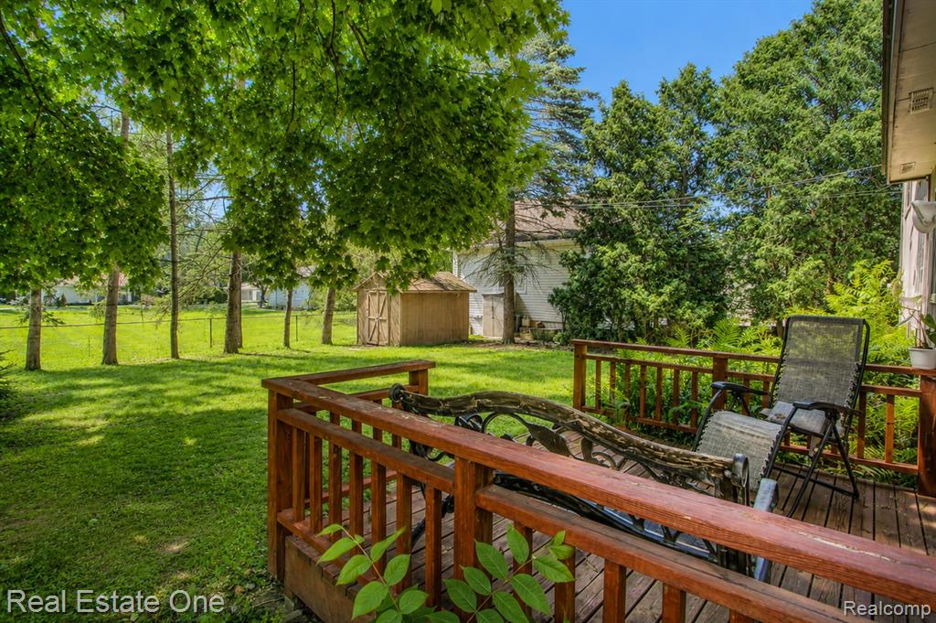 4510 Bethune Court, West Bloomfield, MI 48323 — Photo 4