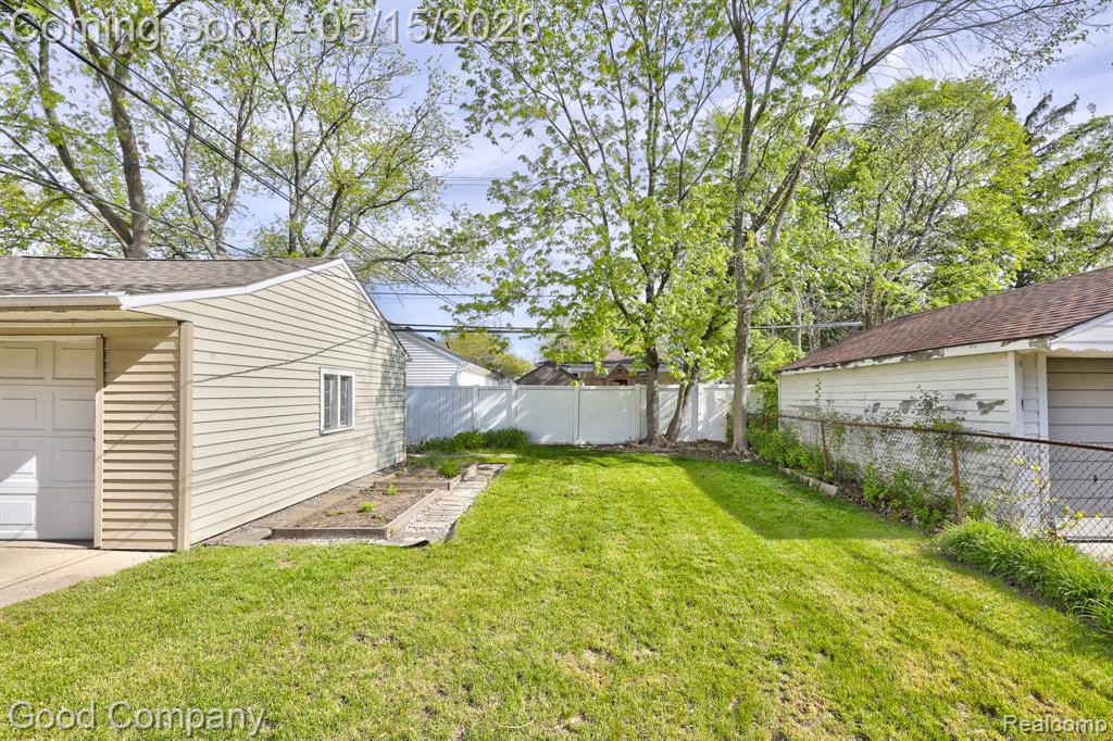 14220 Lincoln Street, Oak Park, MI 48237 — Photo 44