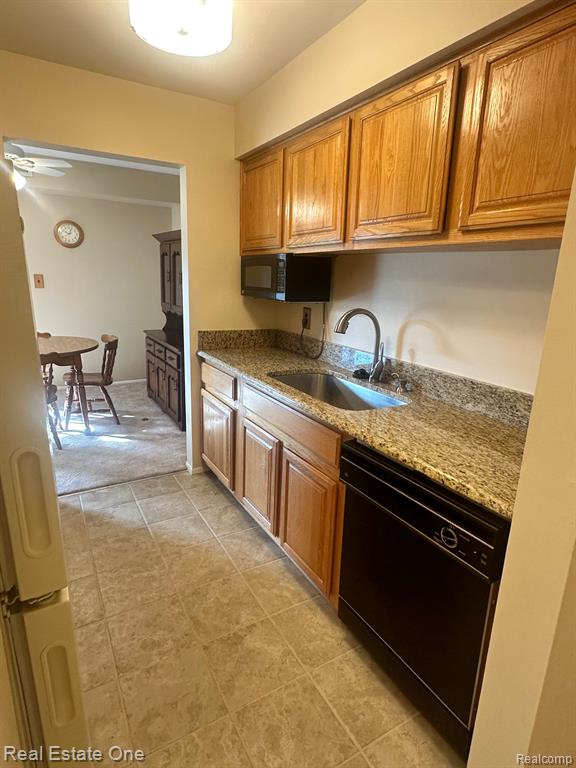 1748 HARRISON Avenue, D-1, Trenton, MI 48183 — Photo 10