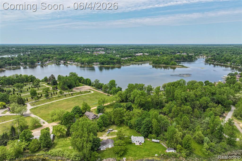 422 East Road, Holly, MI 48442 — Photo 49