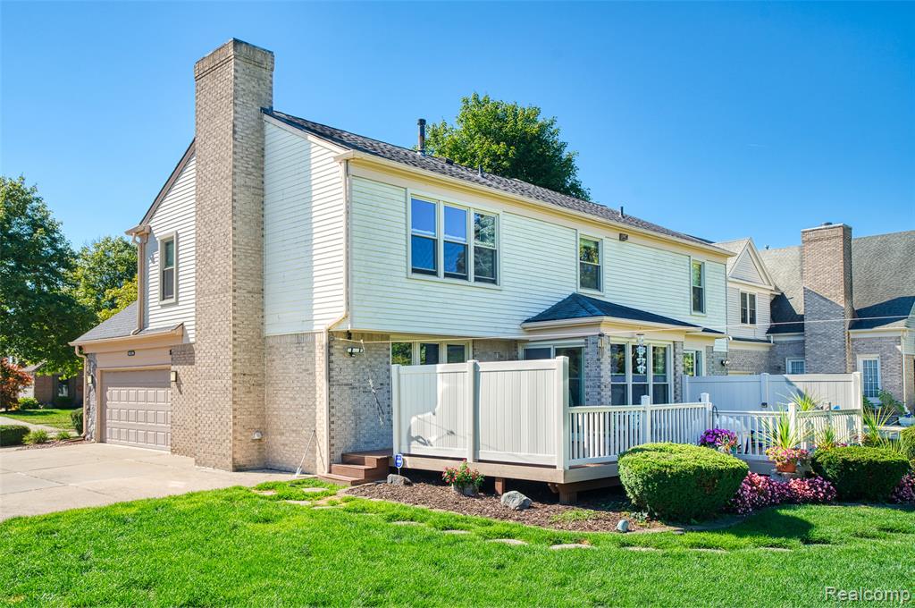 47582 Fox Court, Canton, MI 48187 — Photo 34