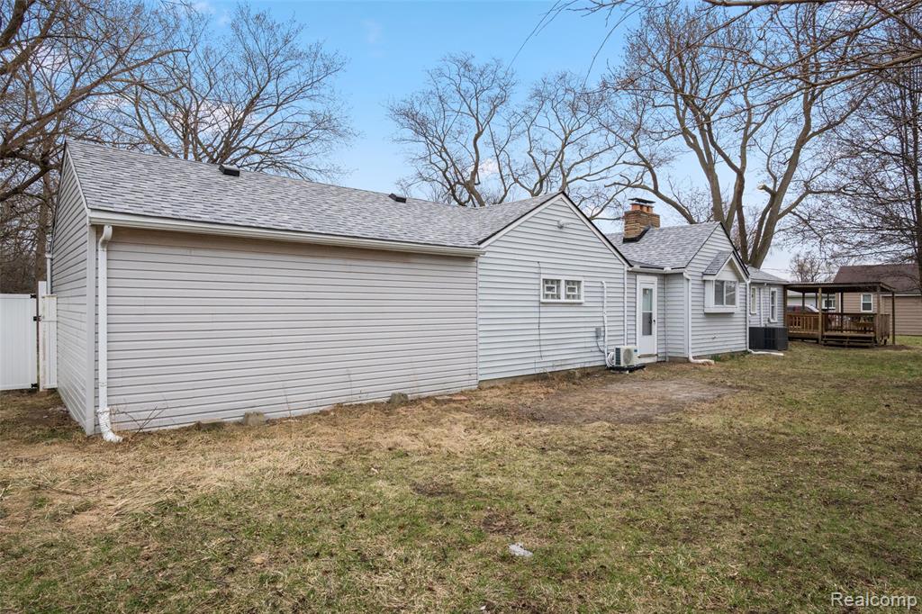 8210 Westpoint Street, Taylor, MI 48180 — Photo 36