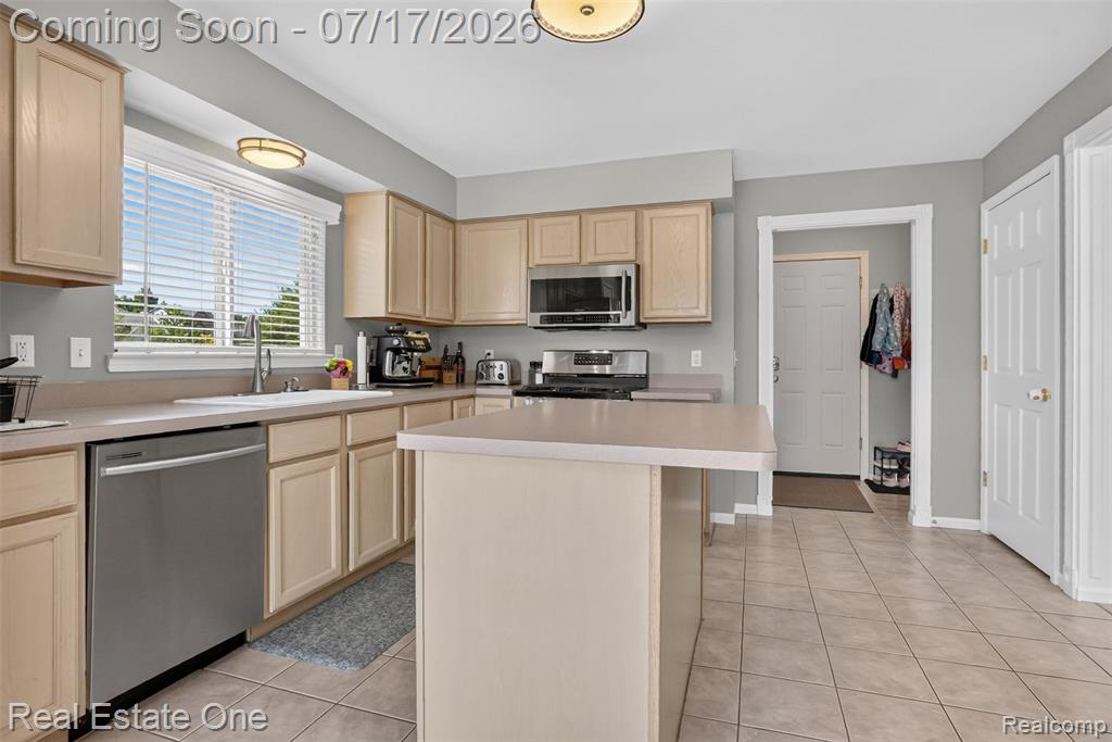 4165 Kristine Court, Canton, MI 48188 — Photo 15
