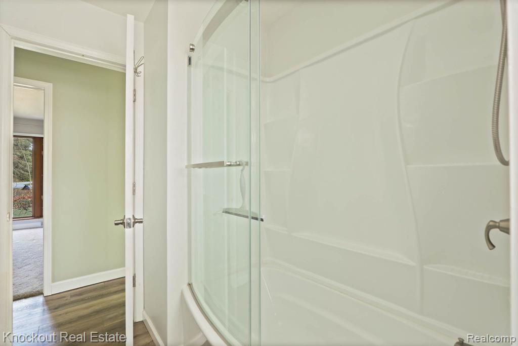 9120 S RONRICK Place, Frankenmuth, MI 48734 — Photo 28
