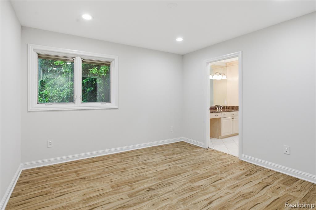 46500 Ryan Road, Utica, MI 48317 — Photo 27