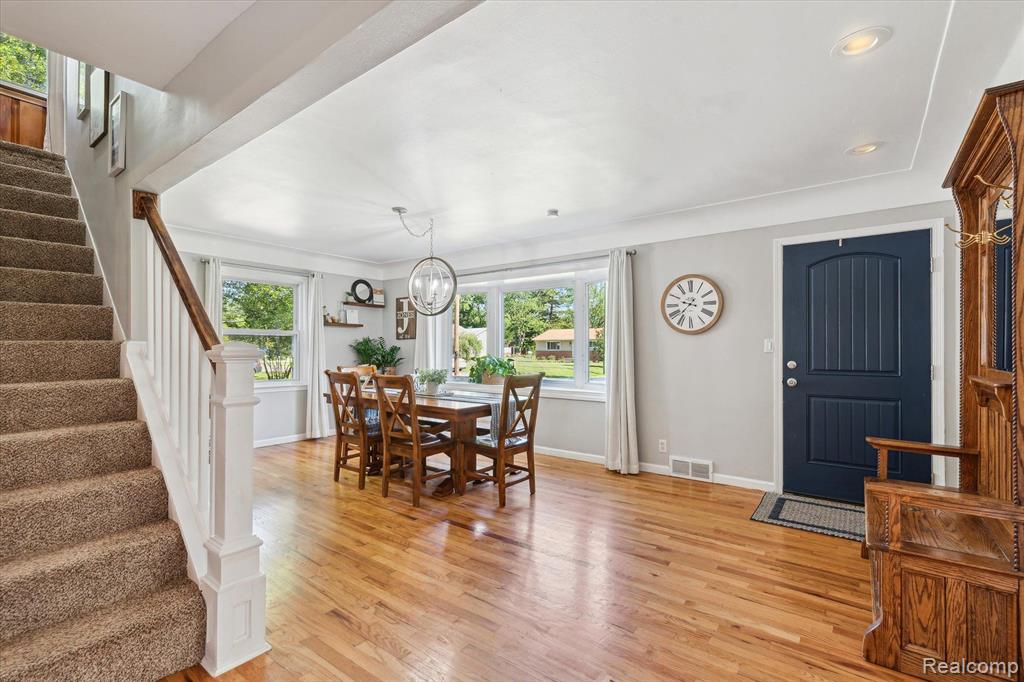 421 Ash Street, Carleton, MI 48117 — Photo 11