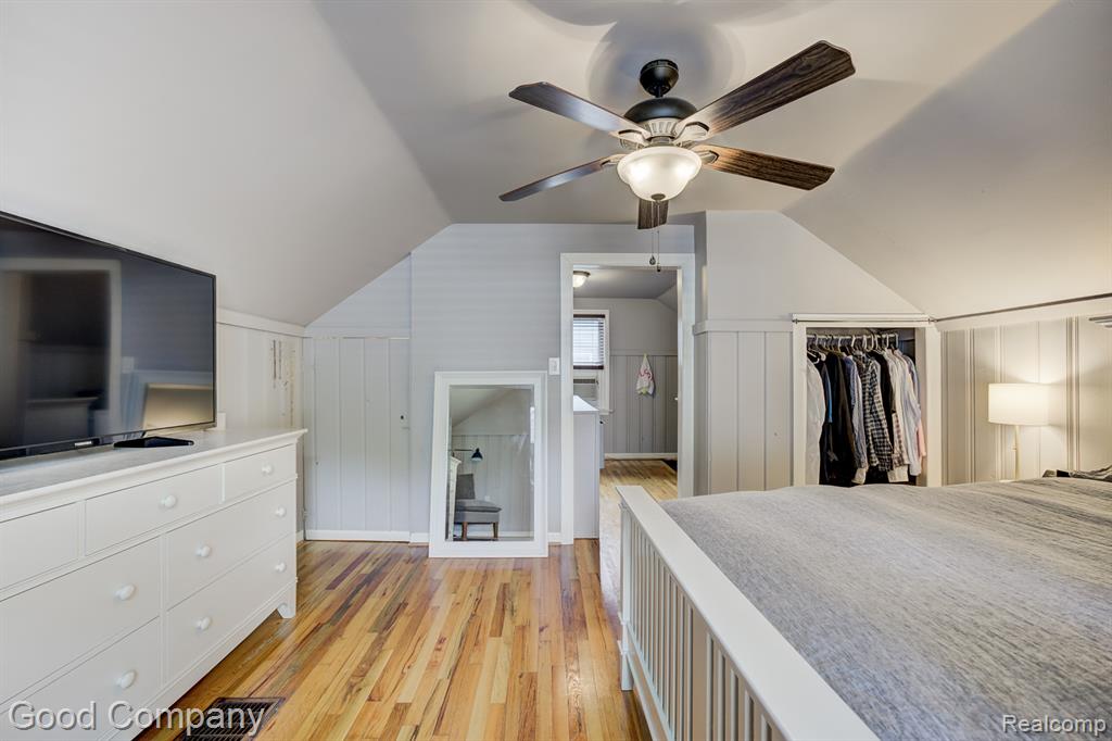 812 N Edgeworth Avenue, Royal Oak, MI 48067 — Photo 28