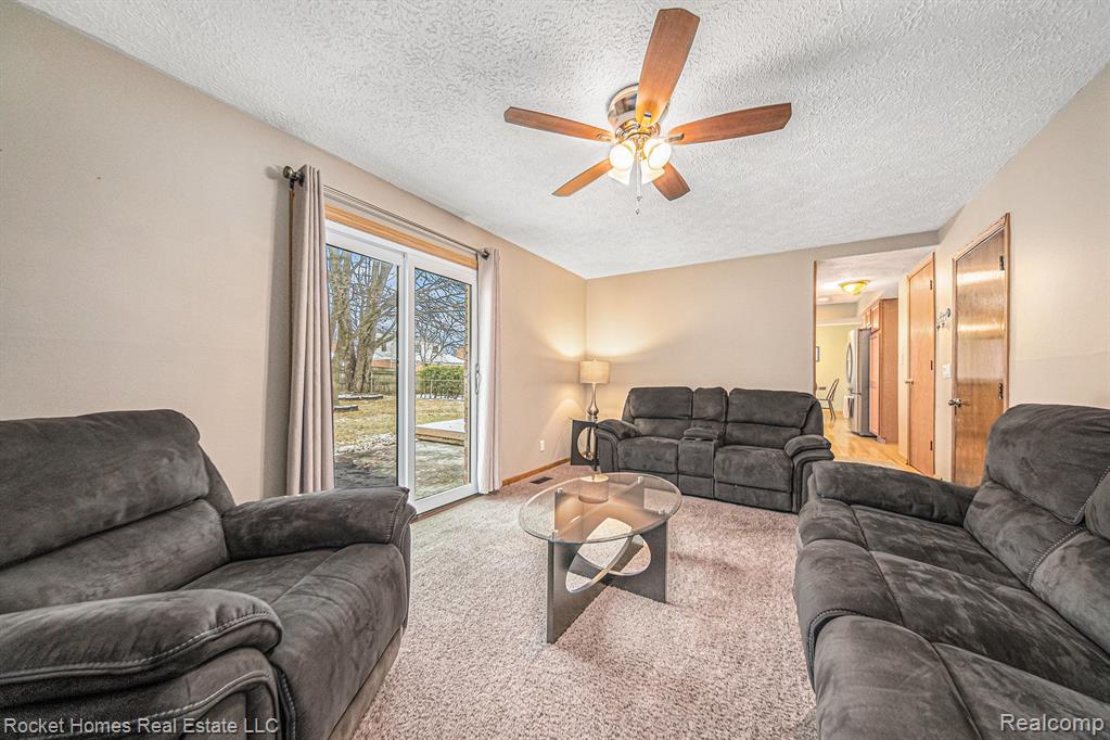 477 Eastlook Drive, Saline, MI 48176 — Photo 11