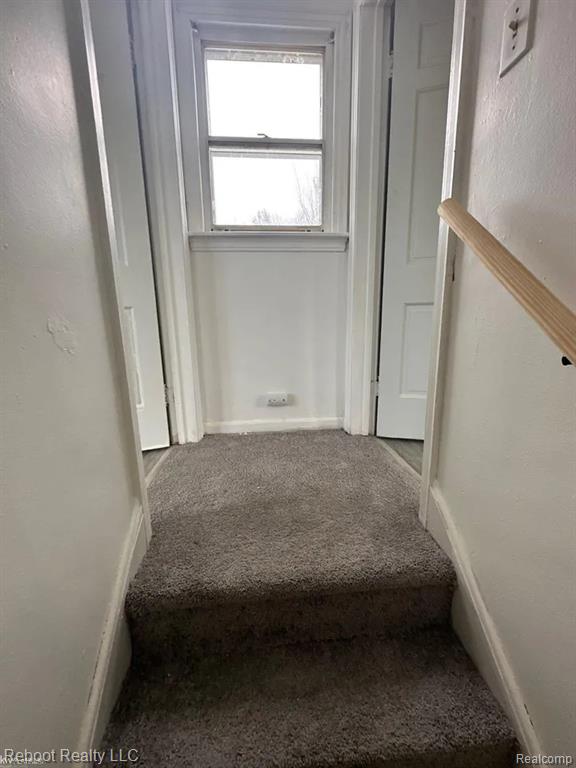 905 Pleasant Street, Saginaw, MI 48602 — Photo 6