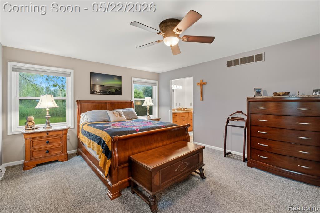 542 Tracey Lane, Brighton, MI 48114 — Photo 16