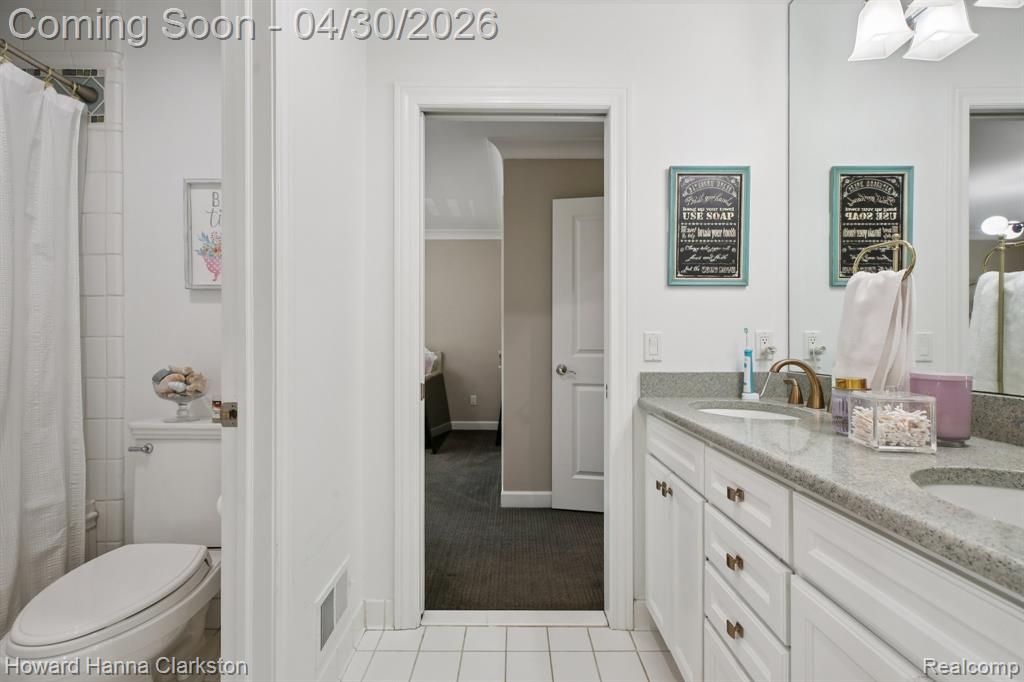 7651 Maple Ridge Court, Clarkston, MI — Photo 39