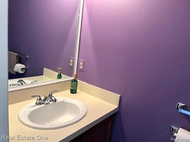 48 COUNCIL Avenue, A, Clawson, MI — Photo 12