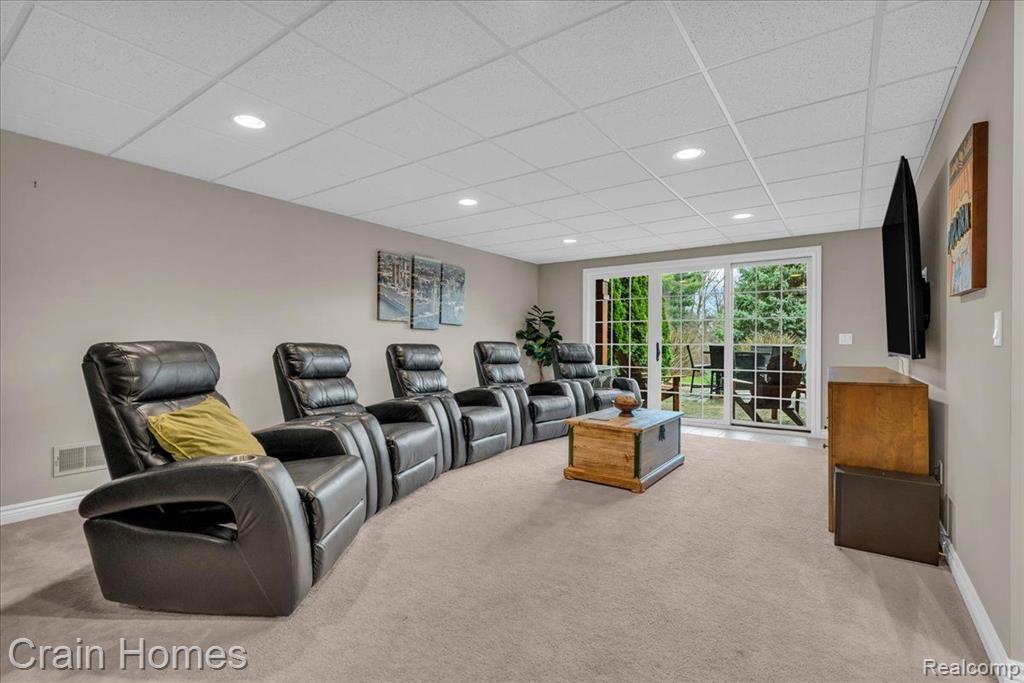 5808 KNOB HILL Circle, Clarkston, MI 48348 — Photo 27